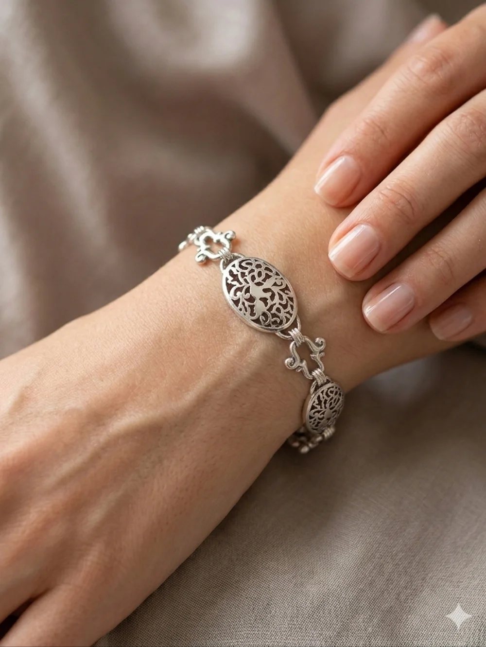 Brighton Silver Filigree‎ Oval Link Bracelet 8.5